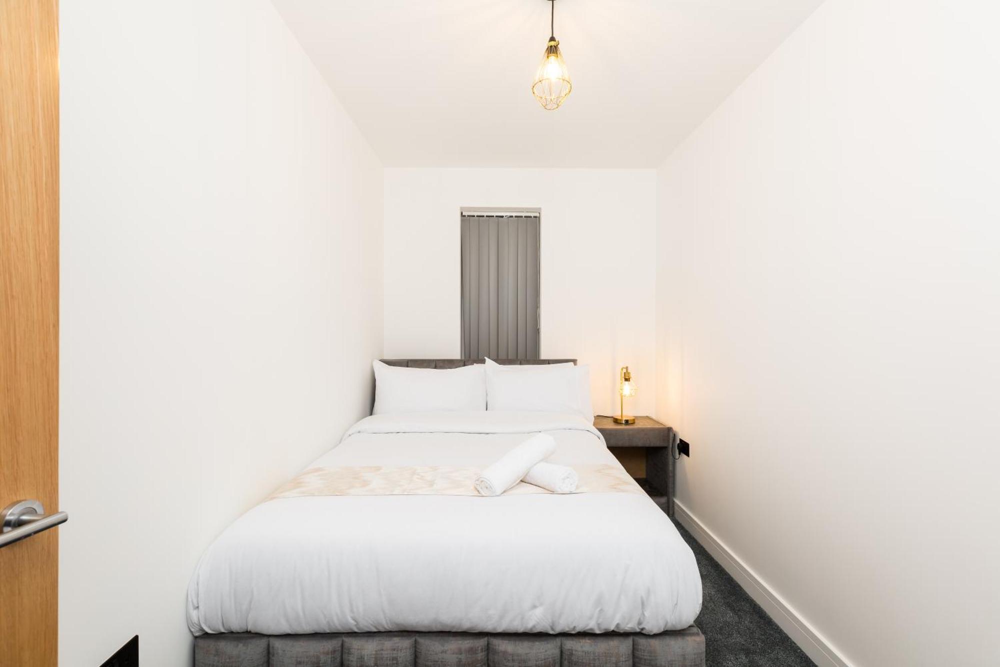The Suites Inn Hotel Birmingham Merry Hill 브라이얼리 힐 외부 사진
