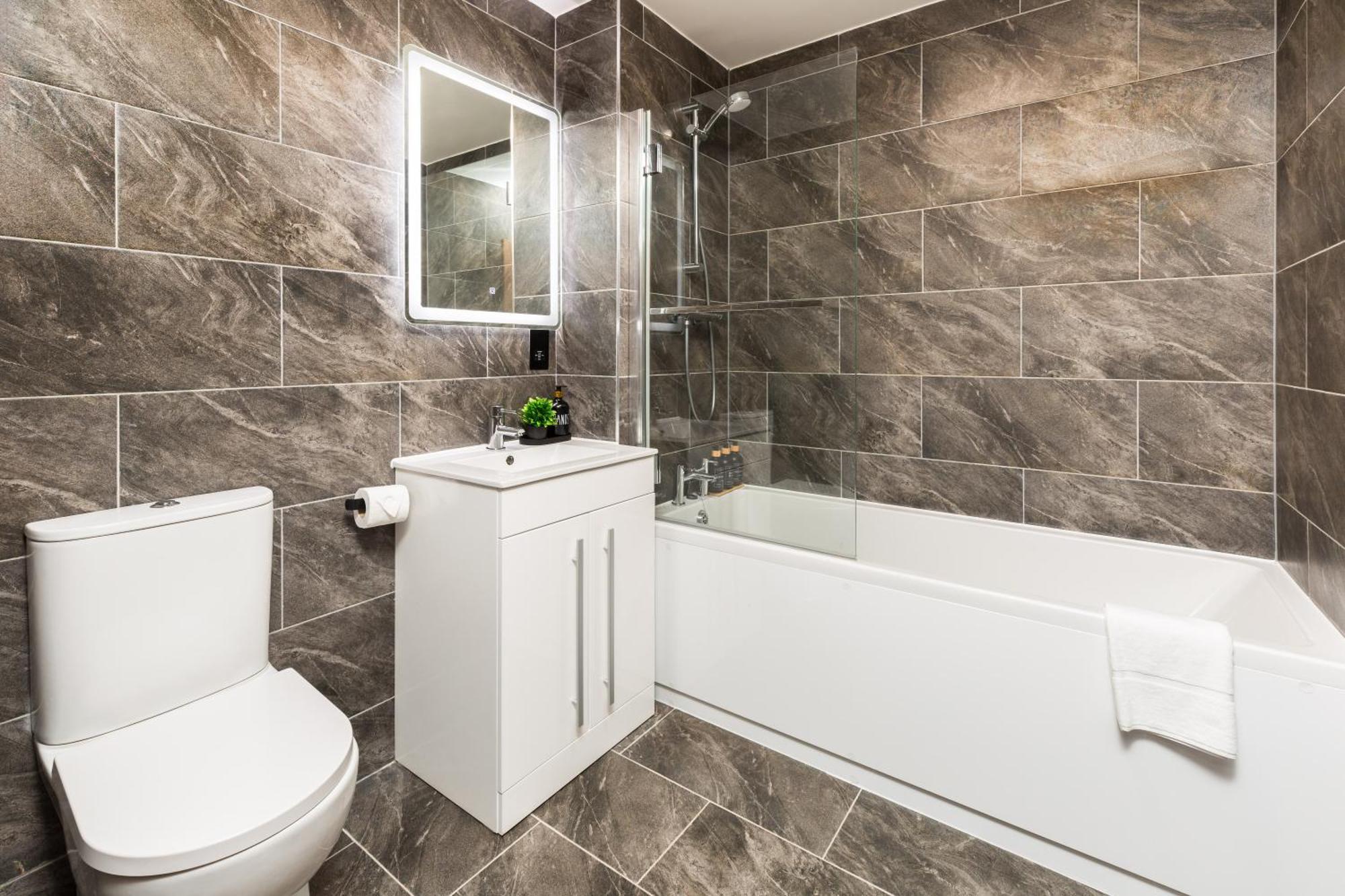 The Suites Inn Hotel Birmingham Merry Hill 브라이얼리 힐 외부 사진
