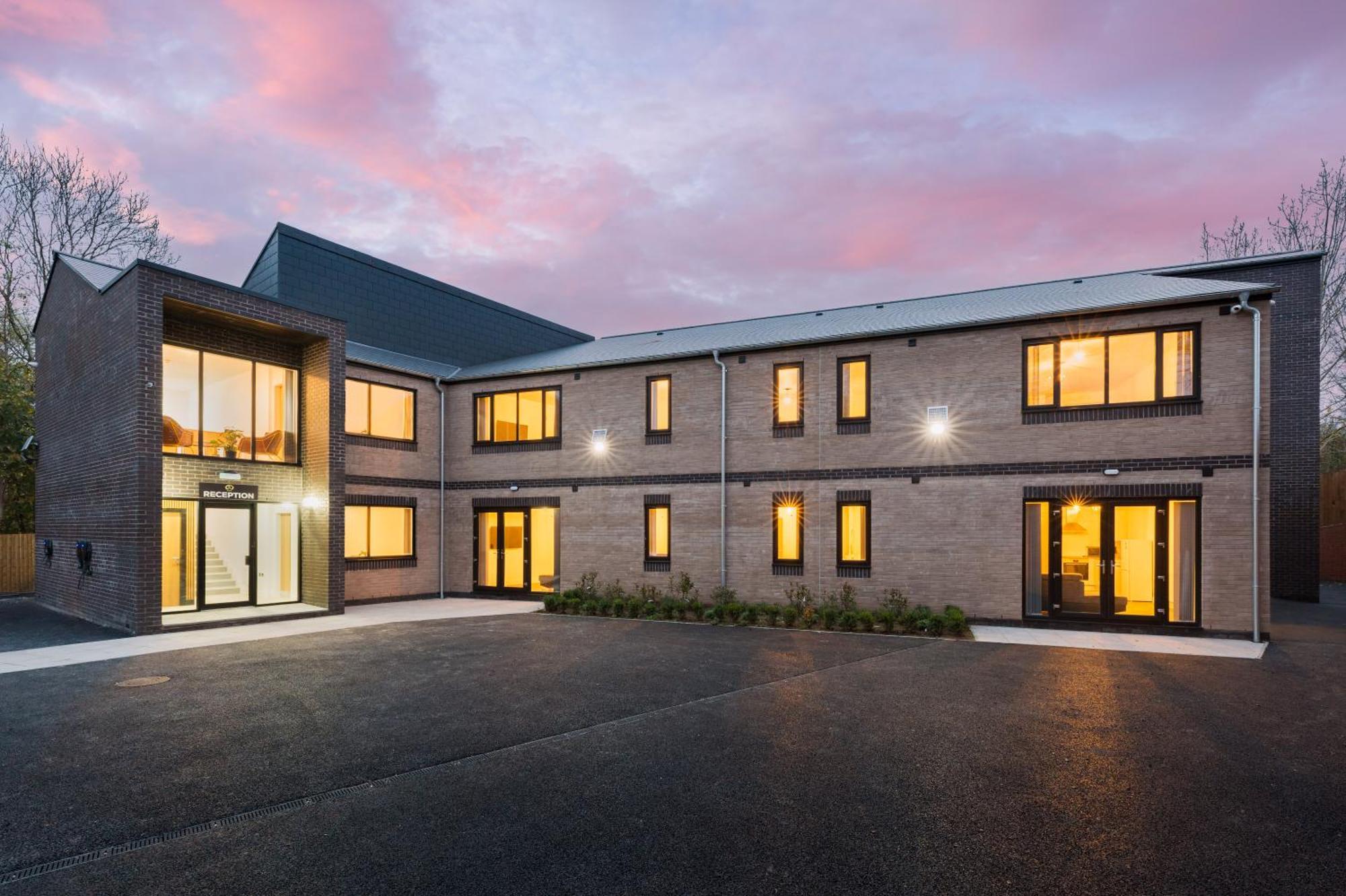 The Suites Inn Hotel Birmingham Merry Hill 브라이얼리 힐 외부 사진